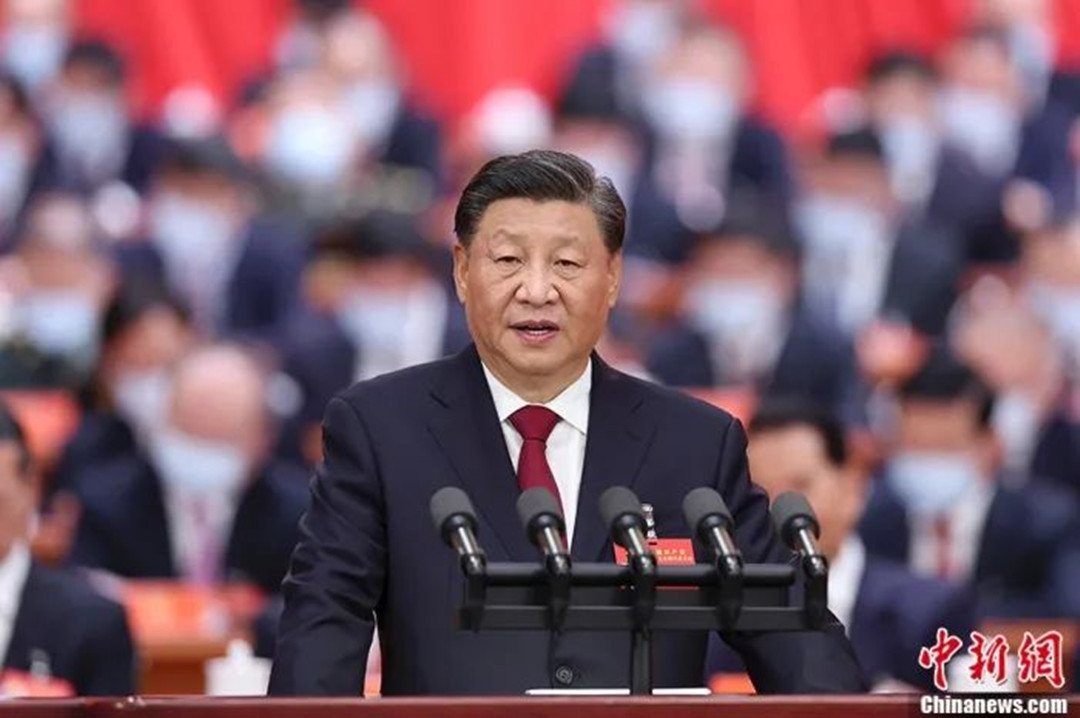 10月16日，中國(guó)共產(chǎn)黨第二十次全國(guó)代表大會(huì)在北京人民大會(huì)堂開(kāi)幕。習(xí)近平代表第十九屆中央委員會(huì)向大會(huì)作報(bào)告。中新社記者 盛佳鵬 攝